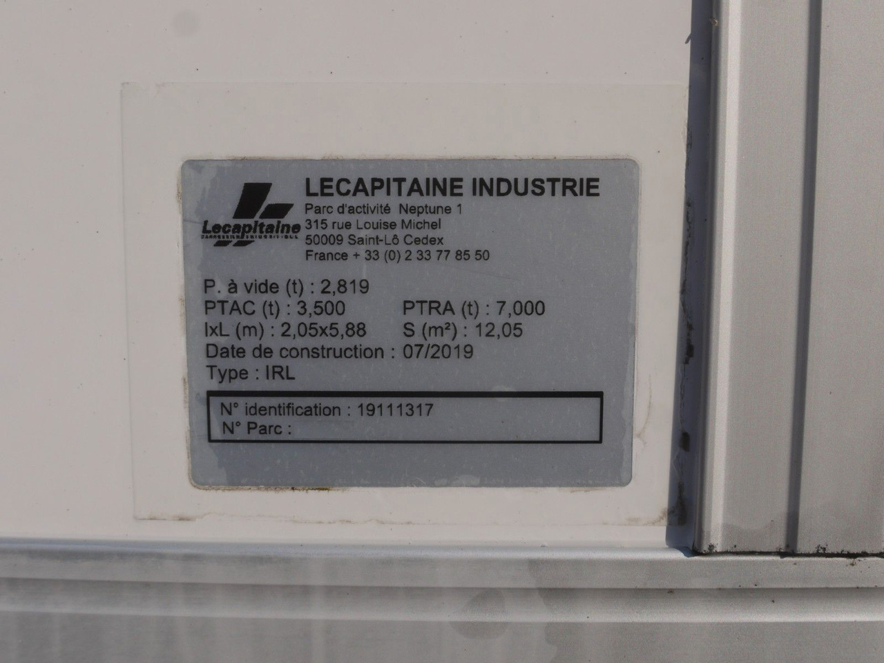 Iveco 35S14 DAILY ISOTHERMKOFFER LADEBORDWAND luft fed - Dostavno vozilo hladnjača: slika 4 Iveco 35S14 DAILY ISOTHERMKOFFER LADEBORDWAND luft fed - Dostavno vozilo hladnjača: slika 4