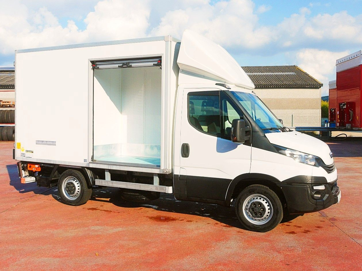 Iveco 35S14 DAILY ISOTHERMKOFFER LADEBORDWAND luft fed - Dostavno vozilo hladnjača: slika 3 Iveco 35S14 DAILY ISOTHERMKOFFER LADEBORDWAND luft fed - Dostavno vozilo hladnjača: slika 3