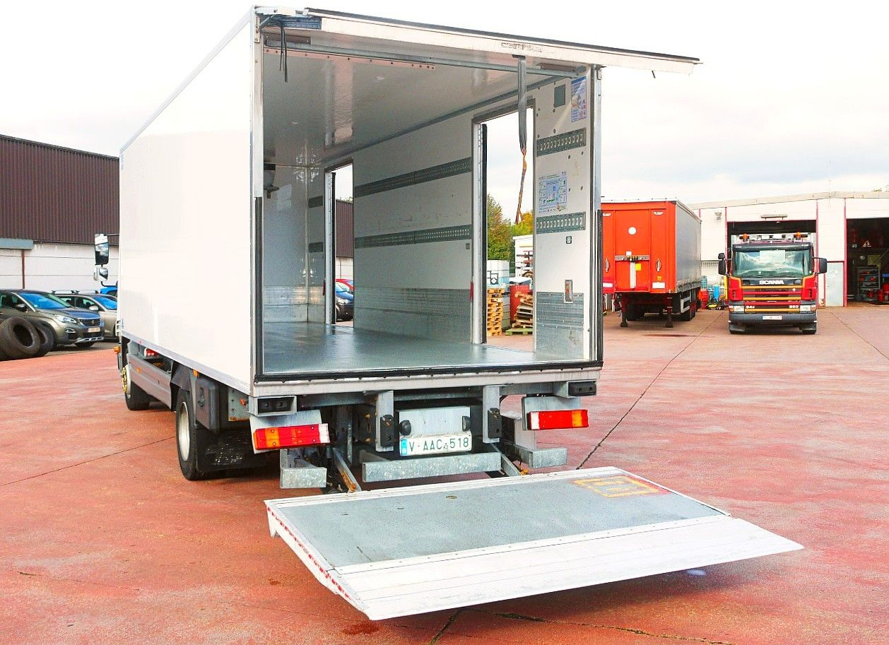 Hladnjača Mercedes-Benz 1218 ATEGO KUHLKOFFER CARRIER SUPRA 550 LBW: slika 8