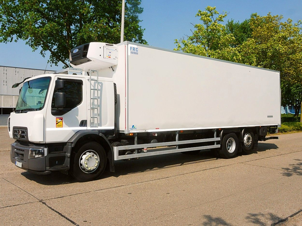 Renault D 26.320 6x2 KUHLKOFFER CARRIER SUPRA 850 XL CAB - Hladnjača: slika 3 Renault D 26.320 6x2 KUHLKOFFER CARRIER SUPRA 850 XL CAB - Hladnjača: slika 3