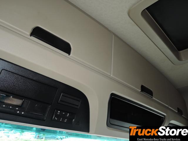 Mercedes-Benz Actros 1845 LS - Tegljač: slika 2 Mercedes-Benz Actros 1845 LS - Tegljač: slika 2