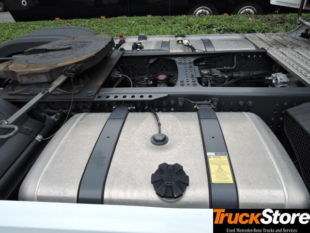 Mercedes-Benz Actros 1845 LS - Tegljač: slika 2 Mercedes-Benz Actros 1845 LS - Tegljač: slika 2