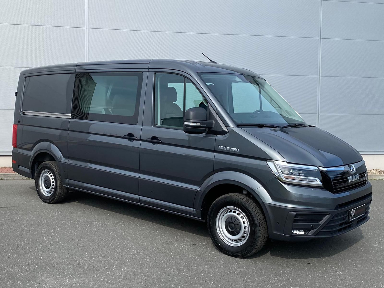 MAN TGE 3.160 L3H2 MIXTO LED NAVI ACC RWD SHZ STANDH - Putnički kombi, Dostavno vozilo sa duplom kabinom: slika 2 MAN TGE 3.160 L3H2 MIXTO LED NAVI ACC RWD SHZ STANDH - Putnički kombi, Dostavno vozilo sa duplom kabinom: slika 2