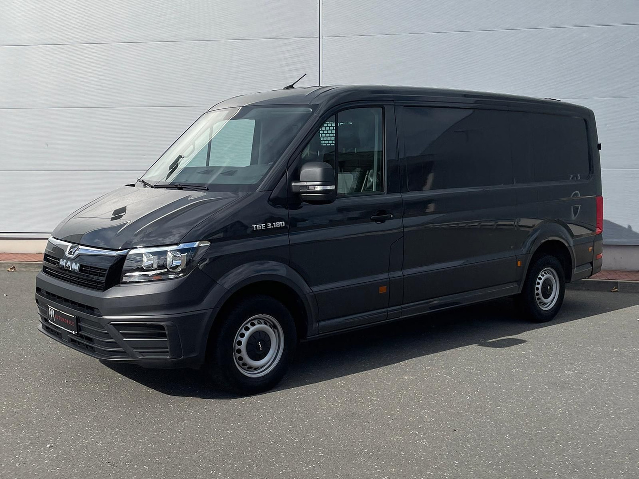 MAN TGE 3.180 L3H2 Kasten KAMERA KLIMA AHK - Furgon: slika 1 MAN TGE 3.180 L3H2 Kasten KAMERA KLIMA AHK - Furgon: slika 1