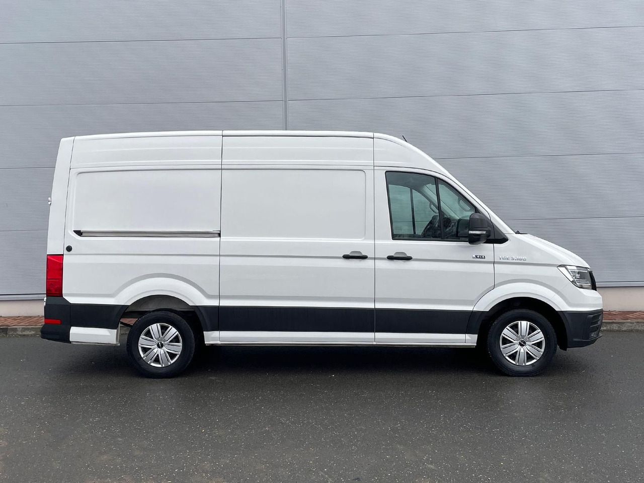 MAN TGE 3.180 L3H3 Kasten 4x4 STANDHZ DIFF AHK ACC - Furgon: slika 5 MAN TGE 3.180 L3H3 Kasten 4x4 STANDHZ DIFF AHK ACC - Furgon: slika 5