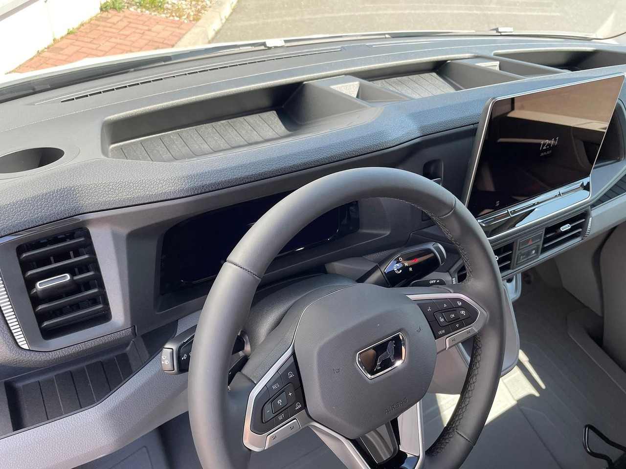 Furgon MAN TGE 3.180 L3H3 Kasten STANDHZ ACC NAVI KAMERA: slika 33 Furgon MAN TGE 3.180 L3H3 Kasten STANDHZ ACC NAVI KAMERA: slika 33