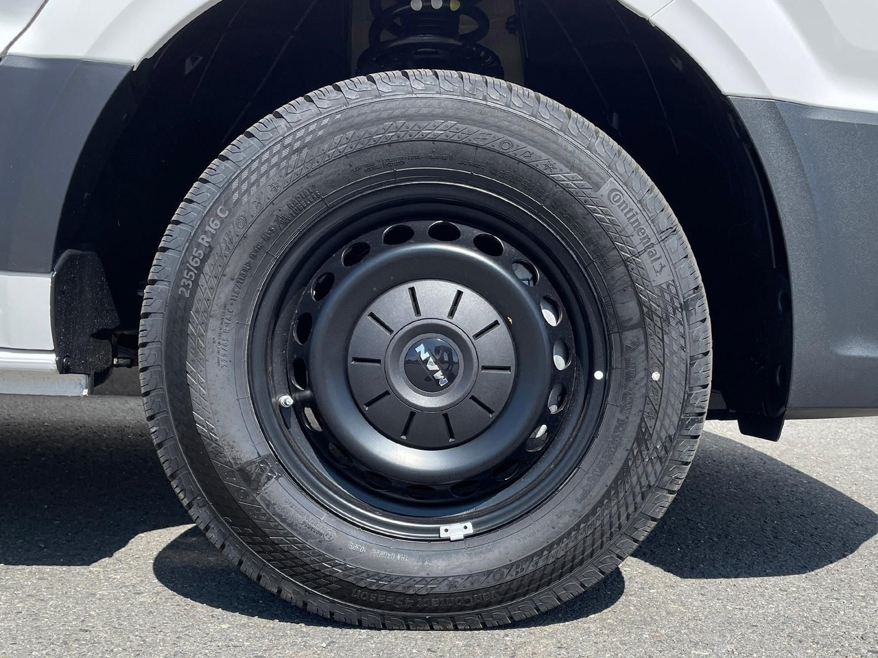 Furgon MAN TGE 3.180 L3H3 Kasten STANDHZ ACC NAVI KAMERA: slika 40 Furgon MAN TGE 3.180 L3H3 Kasten STANDHZ ACC NAVI KAMERA: slika 40