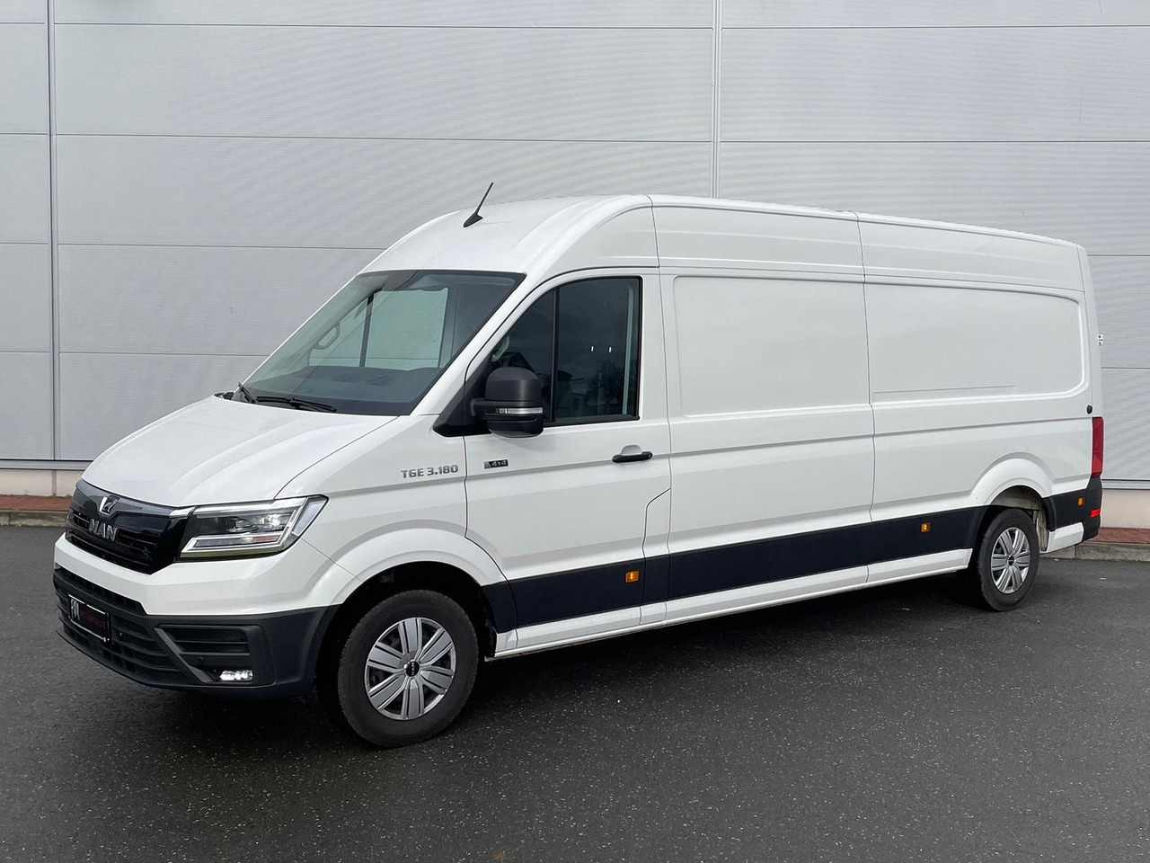 MAN TGE 3.180 L4H3 Kasten 4x4 LED TEMPOMAT DIFF AHK - Furgon: slika 1 MAN TGE 3.180 L4H3 Kasten 4x4 LED TEMPOMAT DIFF AHK - Furgon: slika 1