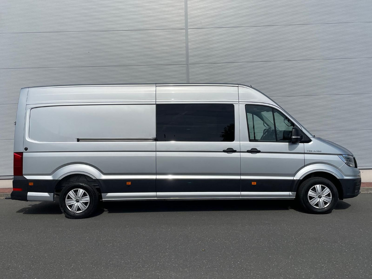 MAN TGE 3.180 L4H3 MIXTO 4x4 Autom LED ACC AHK - Automobil: slika 5 MAN TGE 3.180 L4H3 MIXTO 4x4 Autom LED ACC AHK - Automobil: slika 5