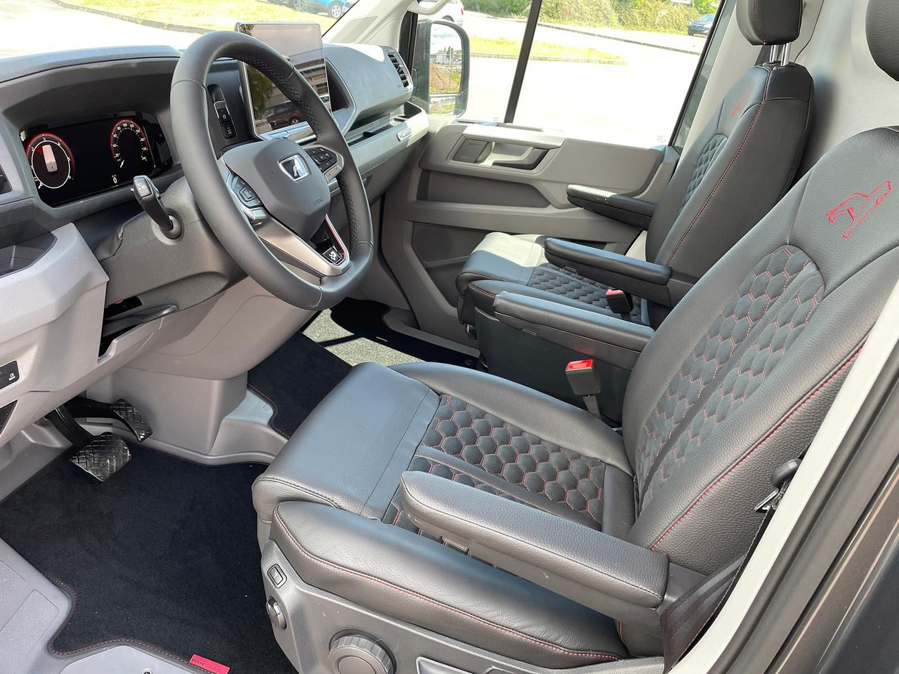 Furgon MAN TGE 3.200 L3H2 Kasten 4x4 Individual S ACC STHZ: slika 25