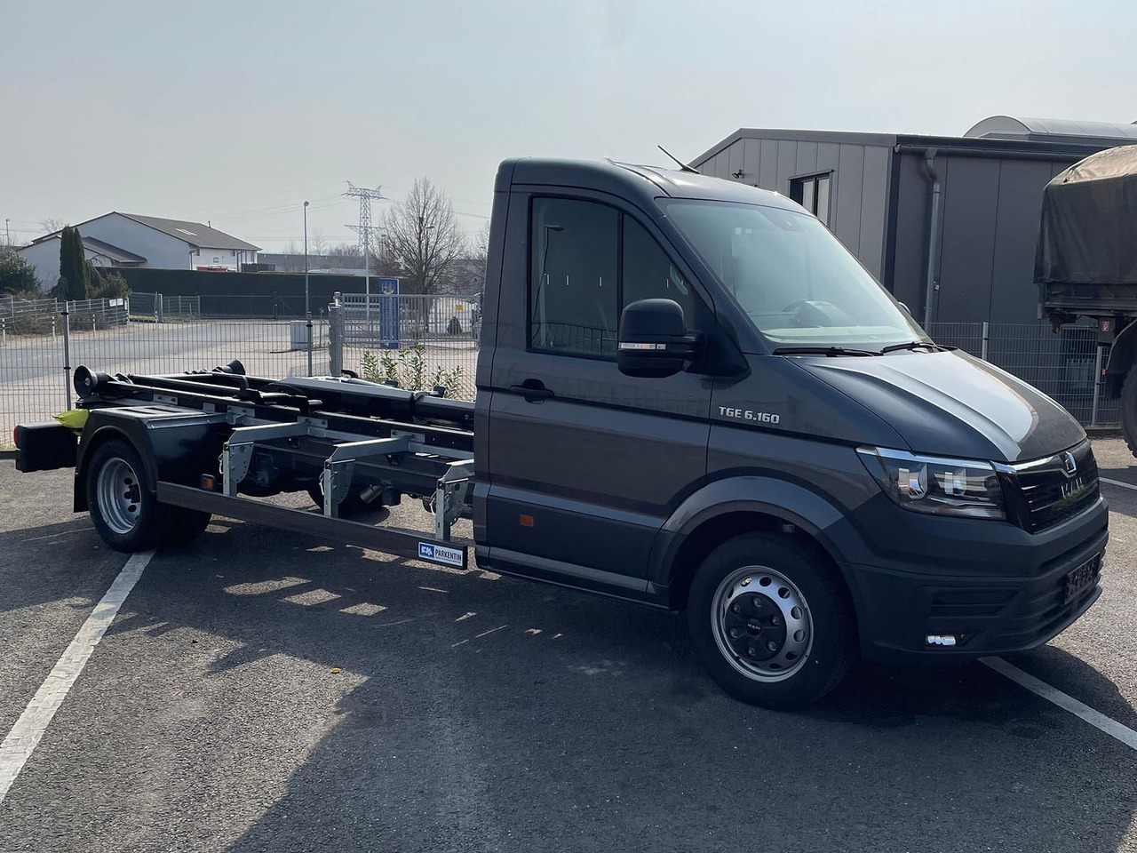 MAN TGE 6.160 Fahrgestell L4 Multilift City-Haken - Kamion sa golom šasijom i zatvorenom kabinom: slika 2 MAN TGE 6.160 Fahrgestell L4 Multilift City-Haken - Kamion sa golom šasijom i zatvorenom kabinom: slika 2