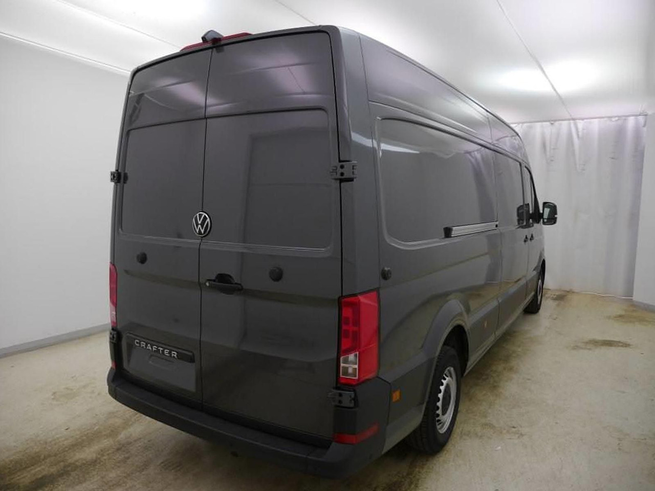 Volkswagen Crafter Kasten 35 L4H3 KAMERA PDC DAB MFL - Putnički kombi: slika 2 Volkswagen Crafter Kasten 35 L4H3 KAMERA PDC DAB MFL - Putnički kombi: slika 2