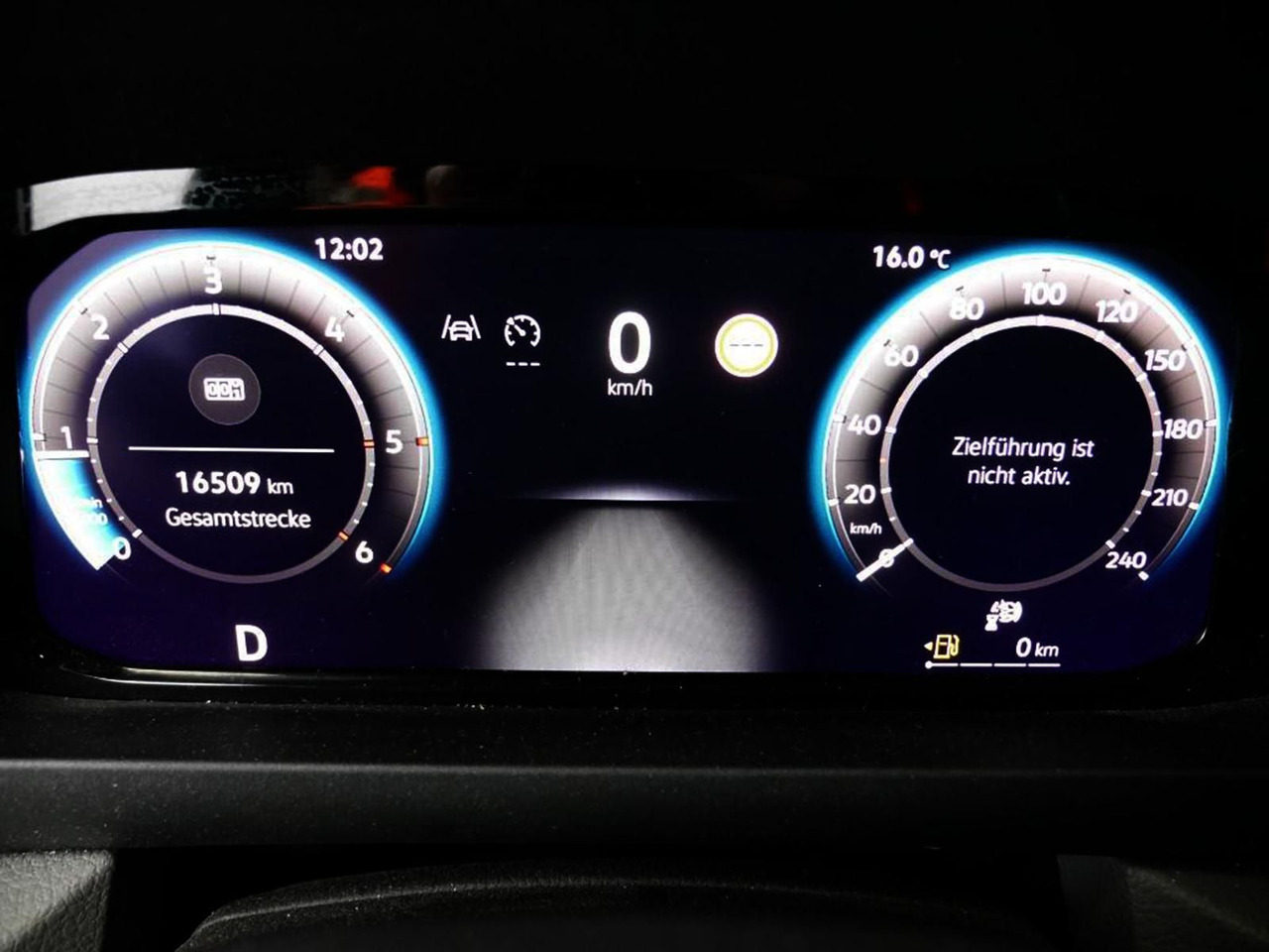 Volkswagen Crafter Kasten 35 L4H3 NAVI DAB KAMERA PDC - Furgon: slika 3 Volkswagen Crafter Kasten 35 L4H3 NAVI DAB KAMERA PDC - Furgon: slika 3