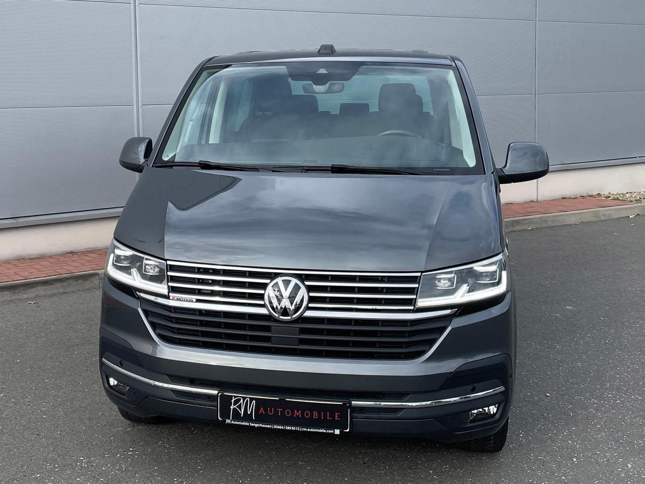Volkswagen T6.1 Multivan Comfortline 4M ACC KAMERA SITZHZ - Minibus, Putnički kombi: slika 4 Volkswagen T6.1 Multivan Comfortline 4M ACC KAMERA SITZHZ - Minibus, Putnički kombi: slika 4