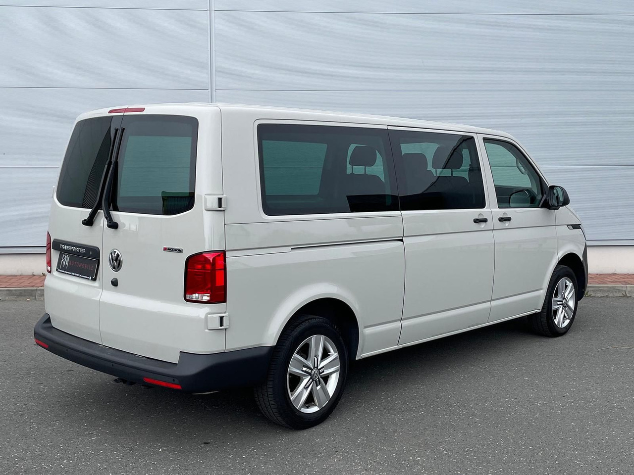 Novu Furgon Volkswagen T6.1 Transporter 2.0 TDI lang 4MOTION SITZHZ NAV: slika 7