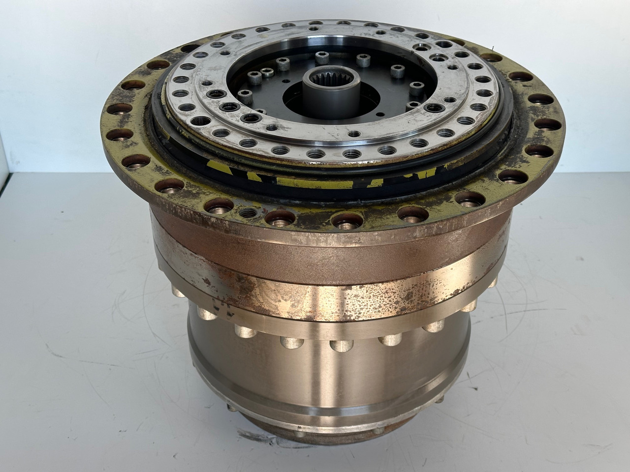 LIEBHERR Original Planetengetriebe ID-Nr.939292201. LI 1010-11,LTM 1200-1,LTM 1200-5-1,LTM 1220-1,LTM 1220-5-1,LTM 1220-5-2,LTM 1230-5-1,LTM 1250-5-1,LTR 1220. #939292201.159-01864# - Menjač za Kran: slika 1 LIEBHERR Original Planetengetriebe ID-Nr.939292201. LI 1010-11,LTM 1200-1,LTM 1200-5-1,LTM 1220-1,LTM 1220-5-1,LTM 1220-5-2,LTM 1230-5-1,LTM 1250-5-1,LTR 1220. #939292201.159-01864# - Menjač za Kran: slika 1