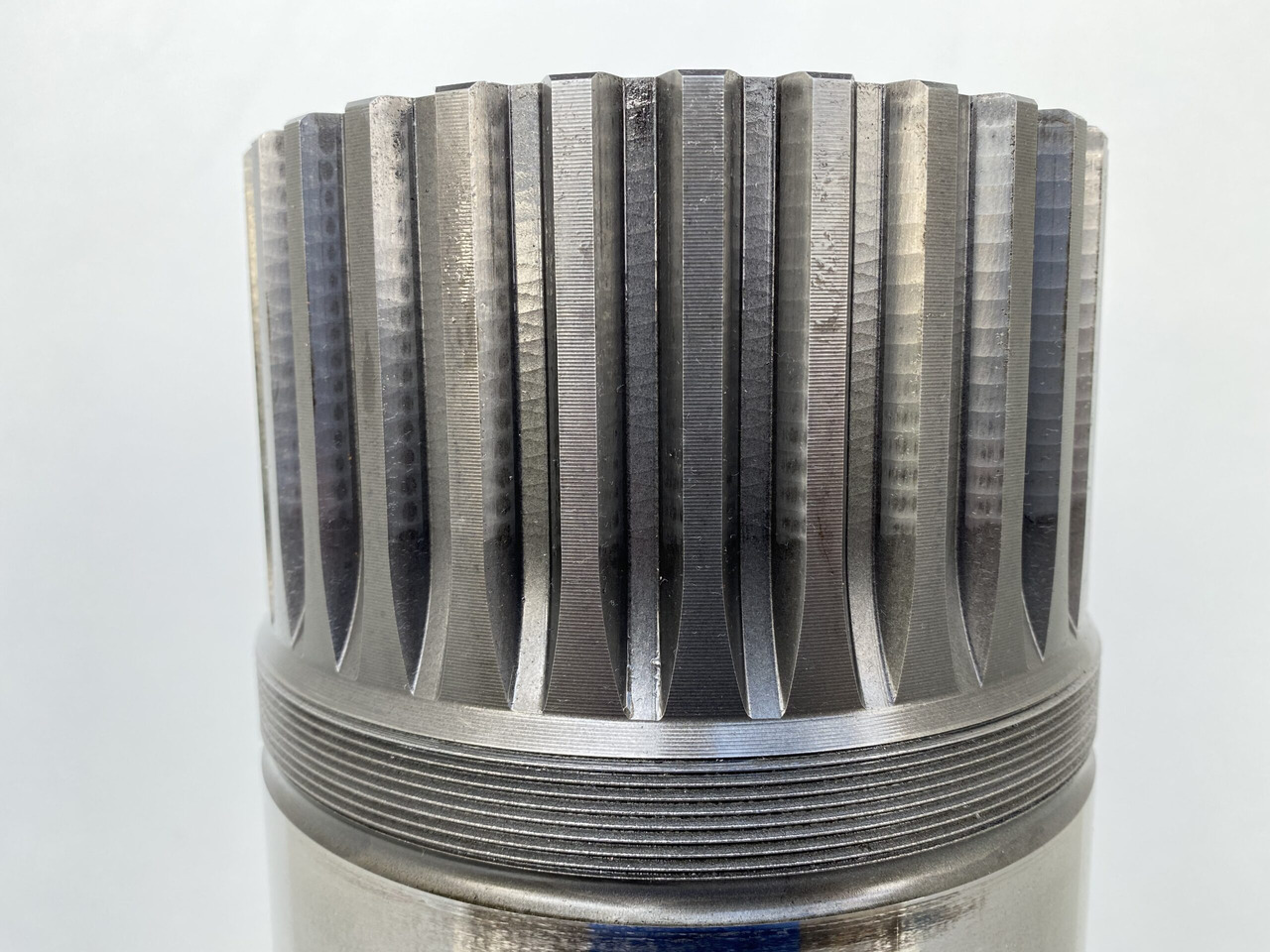 Motor okretanja za Bager guseničar Liebherr Abtriebswelle ID-Nr.932186301. LH120C,LH120ET,LH120M,LH150C,LH150CHR,LH150M,R984C, R984CHDEW,R984C-LI,R984CHR,R9350,R9400,R994,R996.  #ZTM#: slika 15