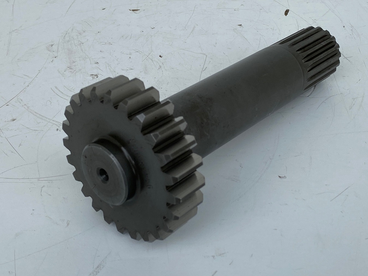 Liebherr Antriebswelle ID-Nr.9443859 - ID-Nr.944385903. LH60, LH80, ER934, ER944, LOS944, LOS946, LOS950, LOS954, R944, R946, R950, R954, RZG390. #AN2804# - Menjač za Bager guseničar: slika 2 Liebherr Antriebswelle ID-Nr.9443859 - ID-Nr.944385903. LH60, LH80, ER934, ER944, LOS944, LOS946, LOS950, LOS954, R944, R946, R950, R954, RZG390. #AN2804# - Menjač za Bager guseničar: slika 2