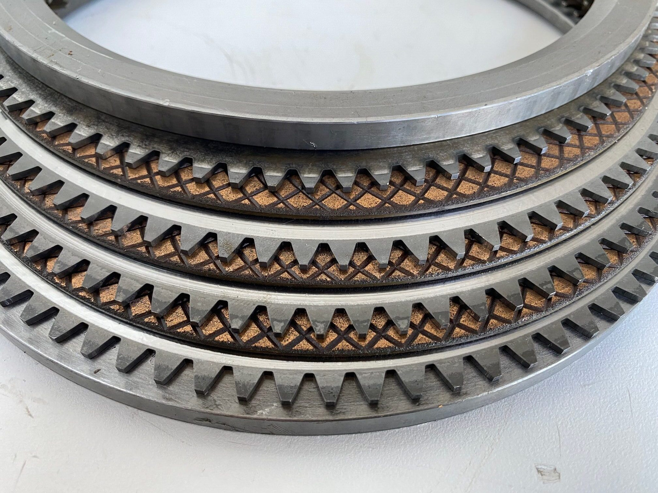 Liebherr Bremslamellensatz ID-Nr.9442349 - ID-944234903. - Motor okretanja za Bager guseničar: slika 5 Liebherr Bremslamellensatz ID-Nr.9442349 - ID-944234903. - Motor okretanja za Bager guseničar: slika 5