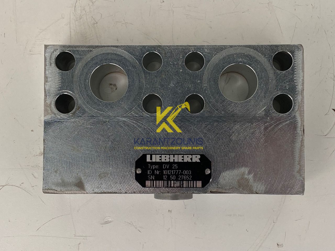Liebherr Dämpfungsventil ID-Nr.10121777. P924 COMP, P926, R926, R916, R922, R924 COMP, R924, R926 COMP, R926, R930, R936, R946, R950 T, R960 T. #DÄ27652# - Motor okretanja za Bager: slika 2 Liebherr Dämpfungsventil ID-Nr.10121777. P924 COMP, P926, R926, R916, R922, R924 COMP, R924, R926 COMP, R926, R930, R936, R946, R950 T, R960 T. #DÄ27652# - Motor okretanja za Bager: slika 2