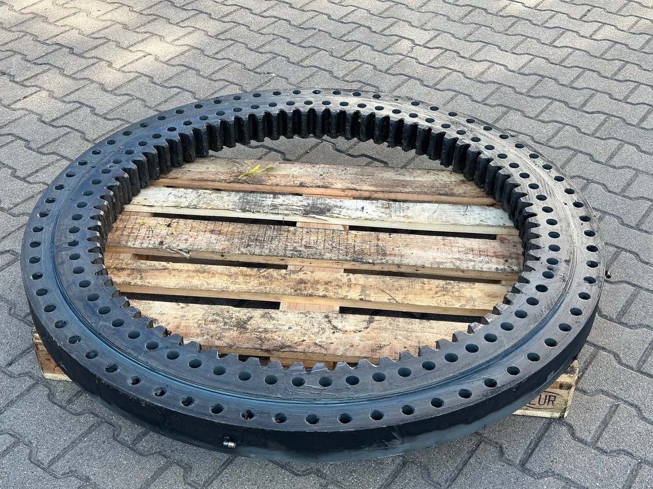 Liebherr Drehkranz - Kugeldrehverbindung Typ:KUD120 VJ 001. ID-Nr.969077501. MK 88, MK88 Plus. #969077501.10178# - Pokretni prsten za Autodizalica: slika 3 Liebherr Drehkranz - Kugeldrehverbindung Typ:KUD120 VJ 001. ID-Nr.969077501. MK 88, MK88 Plus. #969077501.10178# - Pokretni prsten za Autodizalica: slika 3