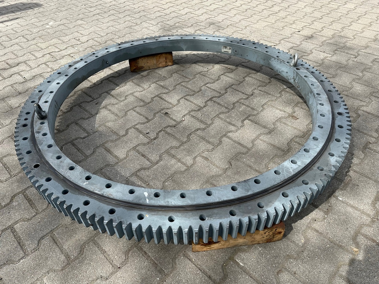 Liebherr Drehkranz - Kugeldrehverbindung Typ:KUD75 VA 007. ID-Nr.982860001. #10014# - Pokretni prsten za Građevinska mašina: slika 1 Liebherr Drehkranz - Kugeldrehverbindung Typ:KUD75 VA 007. ID-Nr.982860001. #10014# - Pokretni prsten za Građevinska mašina: slika 1