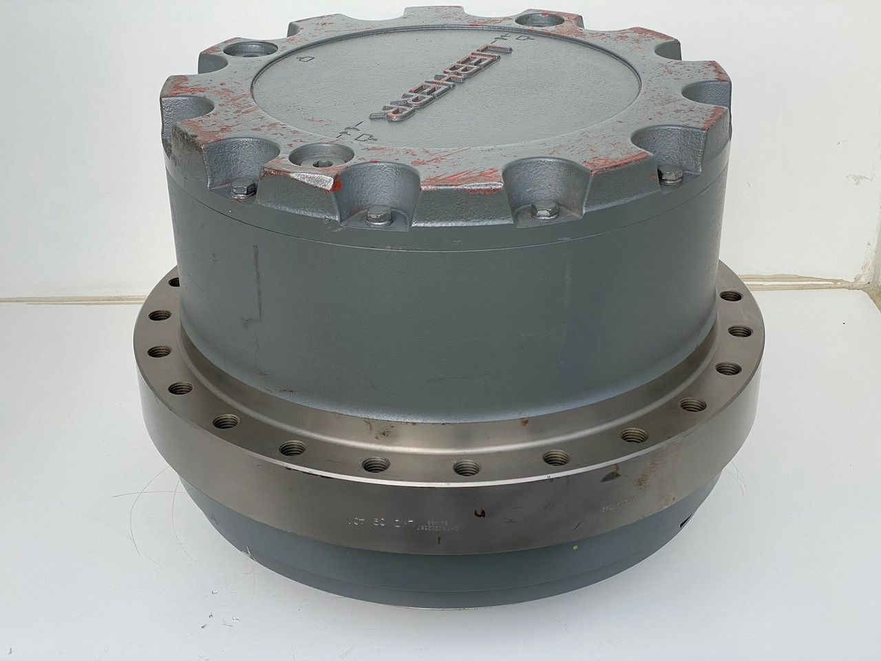 Liebherr Fahrantrieb FAT450P123, ID-Nr.90202516 - ID-Nr.90202517. LOS954, R940, R946, R950, R954, R956. #159-04# - Pogonski reduktor za Bager guseničar: slika 1 Liebherr Fahrantrieb FAT450P123, ID-Nr.90202516 - ID-Nr.90202517. LOS954, R940, R946, R950, R954, R956. #159-04# - Pogonski reduktor za Bager guseničar: slika 1