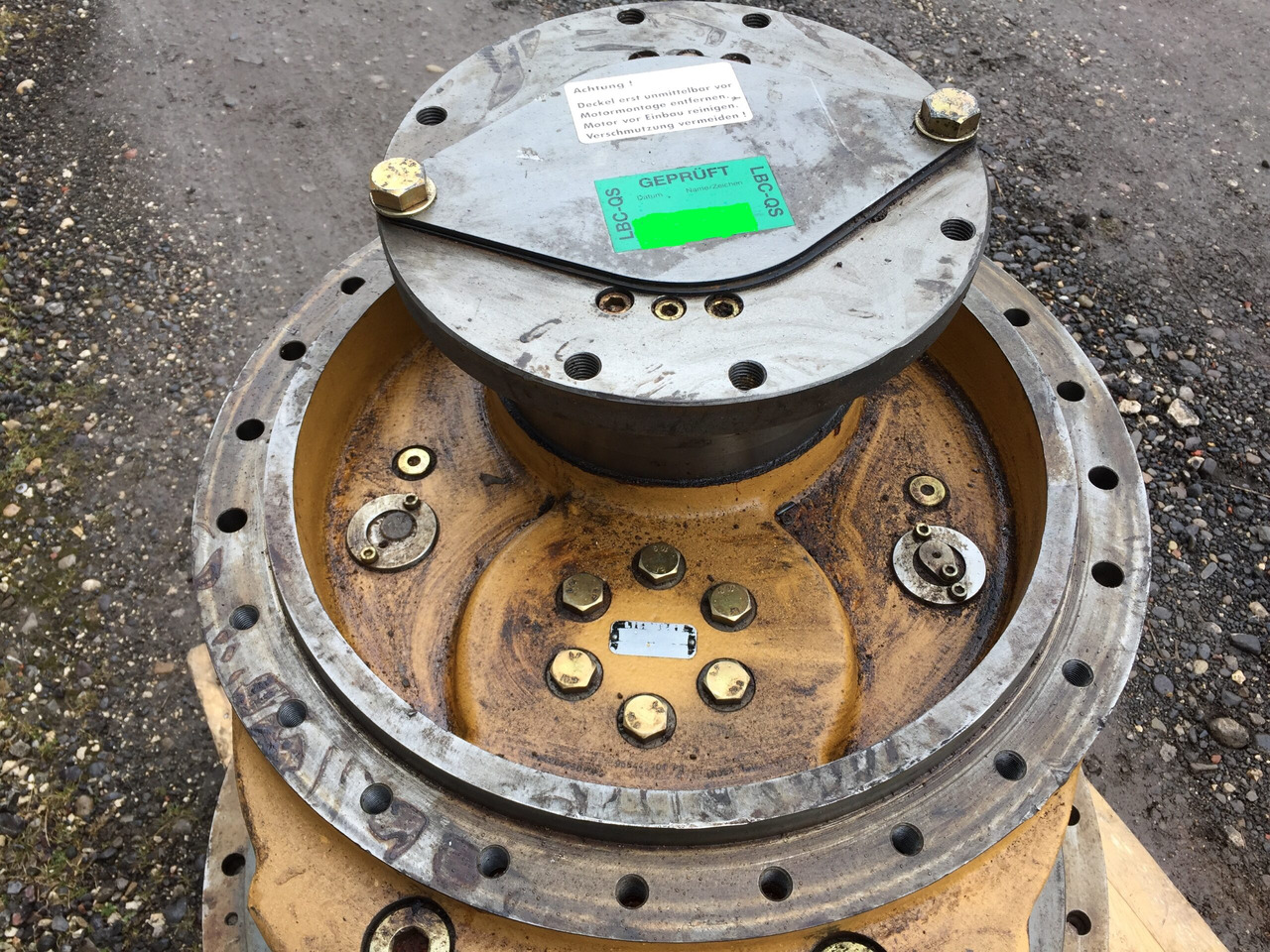 Liebherr Fahrantrieb Typ:FAT450E510.    ID-Nr.933332201.   LR634-992, LU755D-999. - Pogonski reduktor za Utovarivač guseničar: slika 5 Liebherr Fahrantrieb Typ:FAT450E510.    ID-Nr.933332201.   LR634-992, LU755D-999. - Pogonski reduktor za Utovarivač guseničar: slika 5