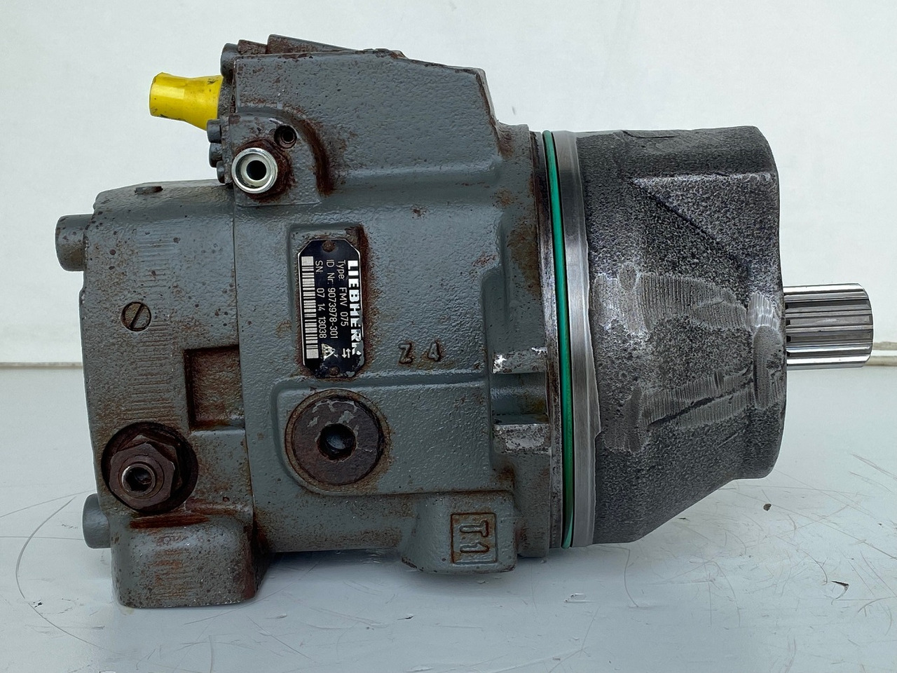 Liebherr Hydraulikeinbaumotor FMV075,  ID-Nr.9073978.  LOS914, LOS924, R902, R904, R912, R914, R922, R924, R924 COMP, R924 COMPA.  #13038# - Hidraulični motor za Bager guseničar: slika 3 Liebherr Hydraulikeinbaumotor FMV075,  ID-Nr.9073978.  LOS914, LOS924, R902, R904, R912, R914, R922, R924, R924 COMP, R924 COMPA.  #13038# - Hidraulični motor za Bager guseničar: slika 3