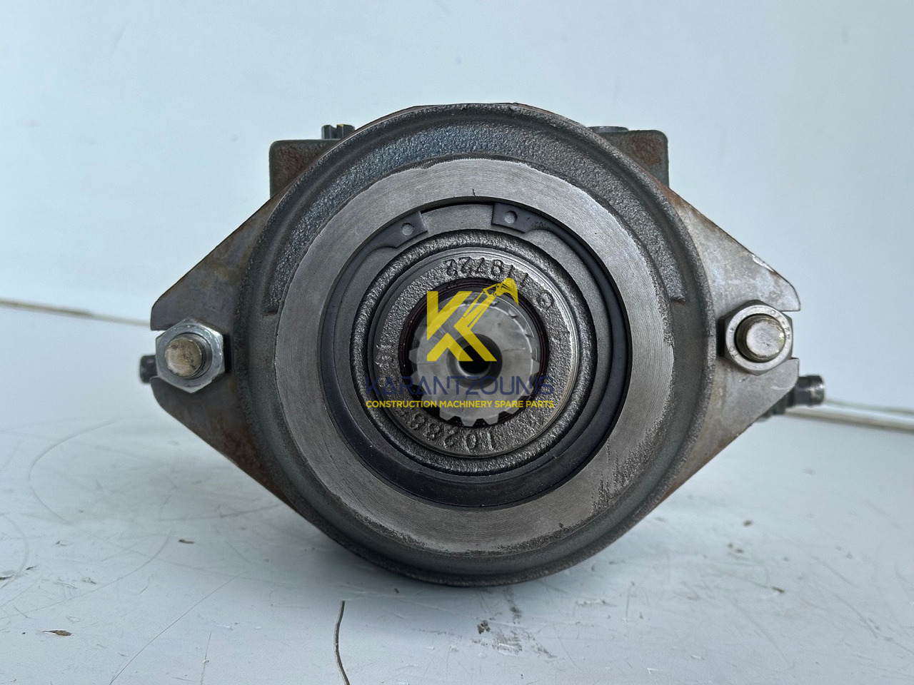 Liebherr Hydraulikeinbaumotor Typ:FMF058, ID-Nr.10122576 - ID-Nr.10145827 - ID-Nr.11371069. LOS1906, P924 COMP , R906, R906 PROTO, R916, R922, R924, R924 COMP, R926 COMP, R926 K LC. #39780# - Hidraulični motor za Bager: slika 5 Liebherr Hydraulikeinbaumotor Typ:FMF058, ID-Nr.10122576 - ID-Nr.10145827 - ID-Nr.11371069. LOS1906, P924 COMP , R906, R906 PROTO, R916, R922, R924, R924 COMP, R926 COMP, R926 K LC. #39780# - Hidraulični motor za Bager: slika 5