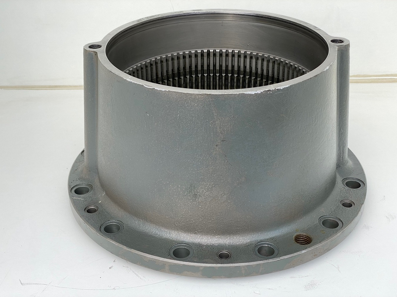 Liebherr Innenrad ID-Nr.932777601. SAT325/242 - SAT325/254. - Menjač i delovi za Bager guseničar: slika 1 Liebherr Innenrad ID-Nr.932777601. SAT325/242 - SAT325/254. - Menjač i delovi za Bager guseničar: slika 1