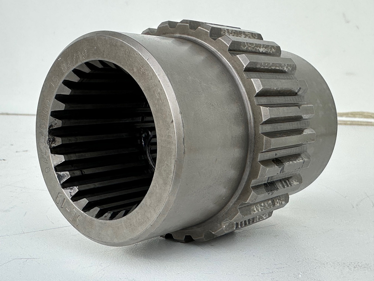 Liebherr Lamellenträger ID-Nr.9443788 - ID-Nr.944378803. FAT550, FAT550P046, FAT550P050, FAT600P081, FAT1000/102. #9443788.09.10.01# - Pogonski reduktor za Bager: slika 3 Liebherr Lamellenträger ID-Nr.9443788 - ID-Nr.944378803. FAT550, FAT550P046, FAT550P050, FAT600P081, FAT1000/102. #9443788.09.10.01# - Pogonski reduktor za Bager: slika 3