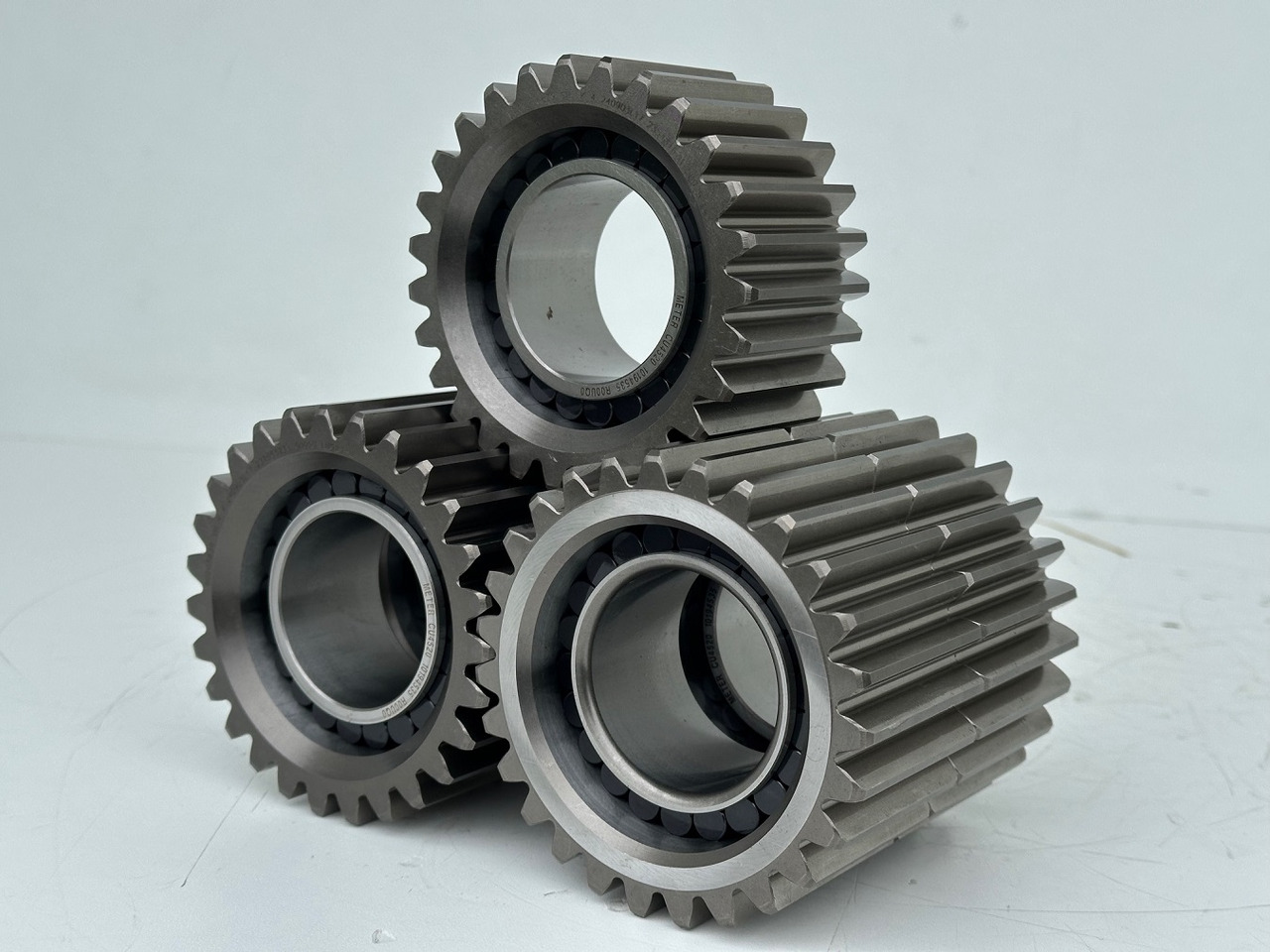 Liebherr Planetenrad ID-Nr.90205840. FAT350P126 - FAT350P138. R920 - R922 - R924 - R925 - R926 - R930 T. #90205840.22.05.01# - Pogonski reduktor za Bager guseničar: slika 1 Liebherr Planetenrad ID-Nr.90205840. FAT350P126 - FAT350P138. R920 - R922 - R924 - R925 - R926 - R930 T. #90205840.22.05.01# - Pogonski reduktor za Bager guseničar: slika 1