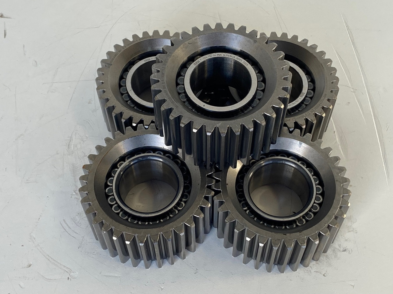 Liebherr Planetenrad ID-Nr.90216227. SAT300A1200. R926-1715 - R928-1715 - R930-1716. #P0161# - Motor okretanja za Građevinska mašina: slika 4 Liebherr Planetenrad ID-Nr.90216227. SAT300A1200. R926-1715 - R928-1715 - R930-1716. #P0161# - Motor okretanja za Građevinska mašina: slika 4