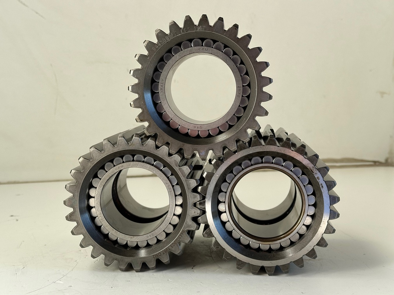 Liebherr Planetenrad ID-Nr.9443004 - ID-Nr.944300403. FAT400-FAT400/018-FAT400P018-FAT400P063-FAT400P073-FAT400P092. R934 IND,R906,R914,R916,R922,R924,R932,R934,R936,R942,R944. #944300503.18.12# - Pogonski reduktor za Bager guseničar: slika 4 Liebherr Planetenrad ID-Nr.9443004 - ID-Nr.944300403. FAT400-FAT400/018-FAT400P018-FAT400P063-FAT400P073-FAT400P092. R934 IND,R906,R914,R916,R922,R924,R932,R934,R936,R942,R944. #944300503.18.12# - Pogonski reduktor za Bager guseničar: slika 4