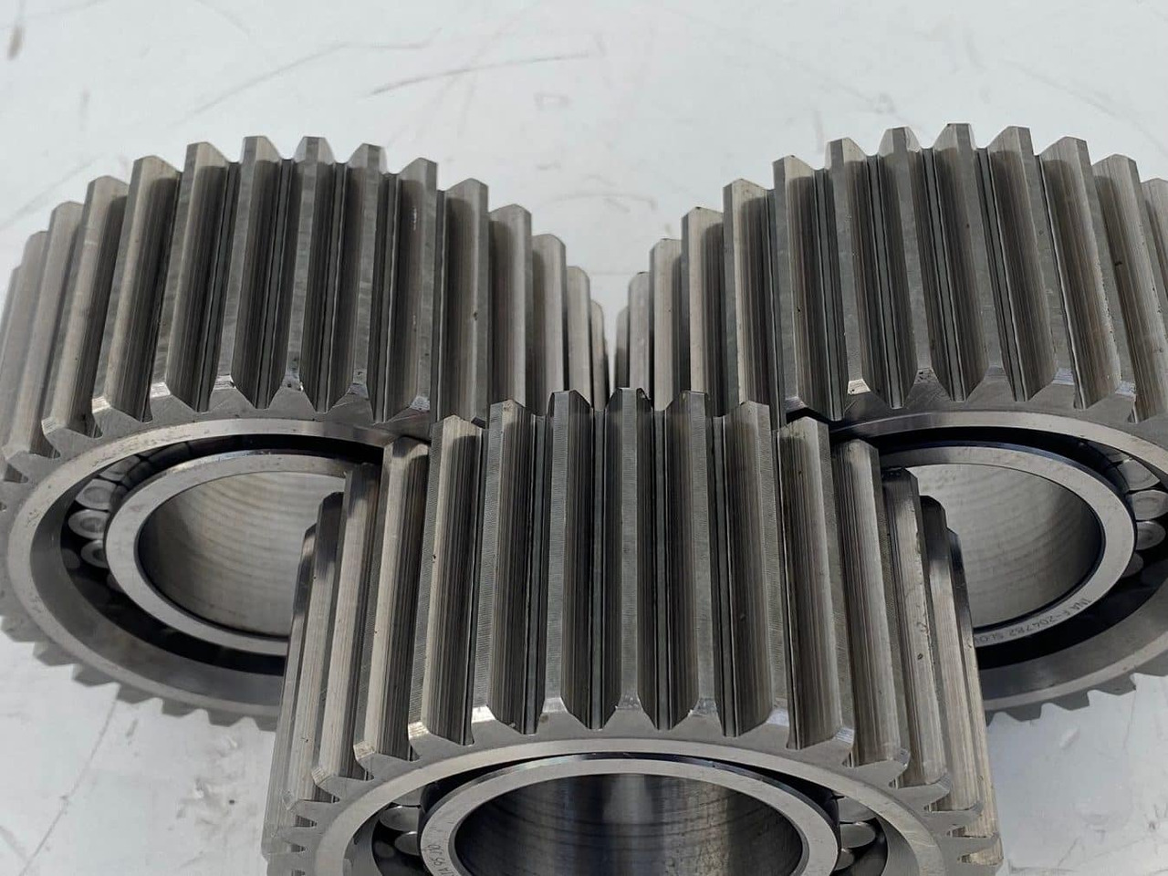 Motor okretanja za Bager guseničar Liebherr Planetenrad  ID-Nr.9443057 - ID-Nr.944305703 - ID-Nr.90213986. #PLA01232#: slika 9 Motor okretanja za Bager guseničar Liebherr Planetenrad  ID-Nr.9443057 - ID-Nr.944305703 - ID-Nr.90213986. #PLA01232#: slika 9