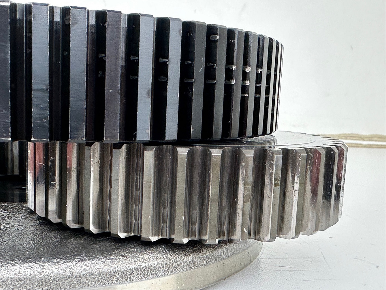 Motor okretanja za Građevinska mašina Liebherr Planetenträger ID-Nr.90006547 mit Planetenrad ID-Nr.90209187 und Lamellenträger ID-Nr.90006550. #LA.PL.PA.137239#: slika 9 Motor okretanja za Građevinska mašina Liebherr Planetenträger ID-Nr.90006547 mit Planetenrad ID-Nr.90209187 und Lamellenträger ID-Nr.90006550. #LA.PL.PA.137239#: slika 9