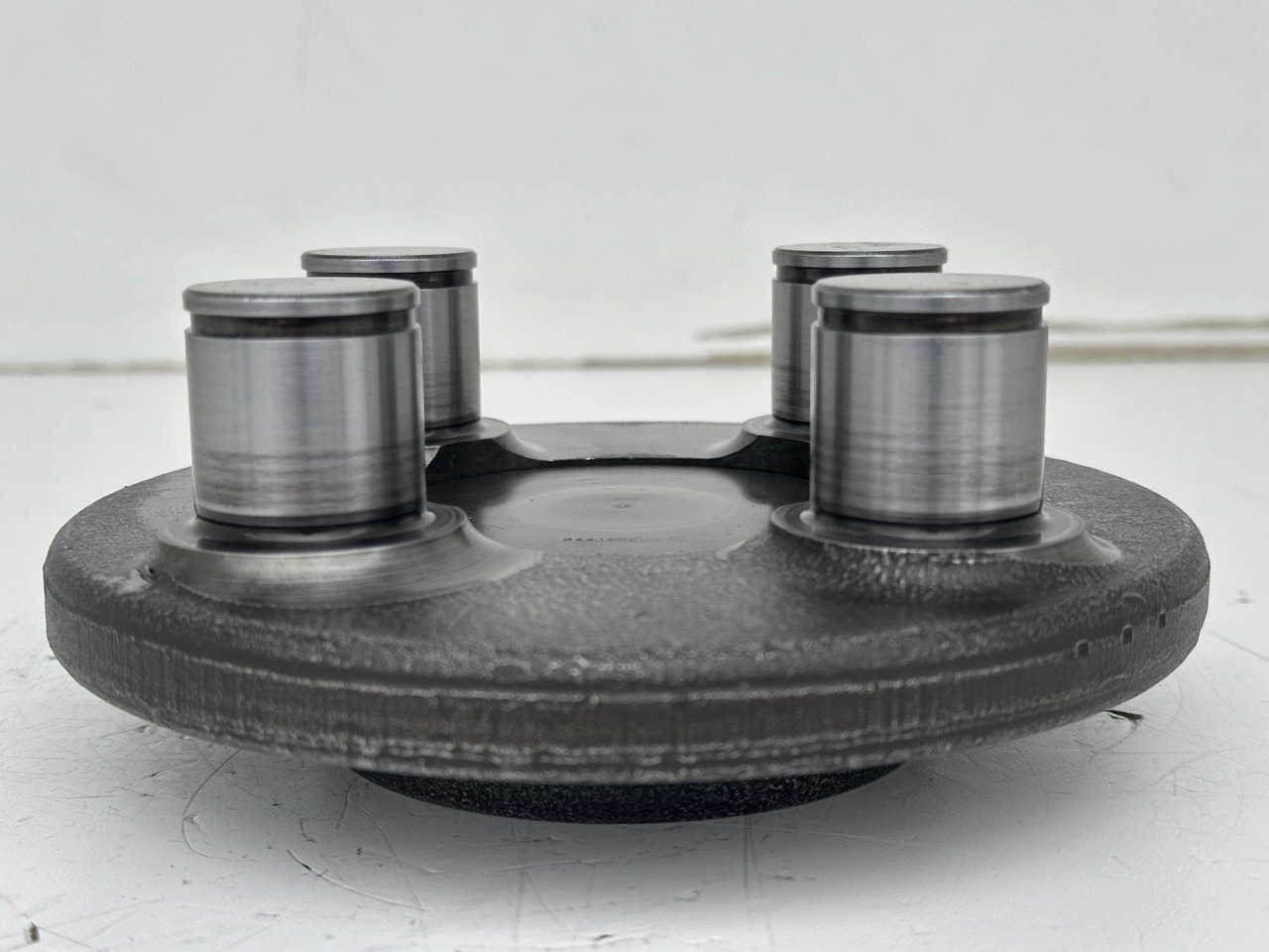 Liebherr Planetenträger ID-Nr.90020199. SAT200/277. A910 COMP, A912 COMP, A913 COMP, A914, R914 COMP. #90020199.GH# - Motor okretanja za Bager: slika 2 Liebherr Planetenträger ID-Nr.90020199. SAT200/277. A910 COMP, A912 COMP, A913 COMP, A914, R914 COMP. #90020199.GH# - Motor okretanja za Bager: slika 2