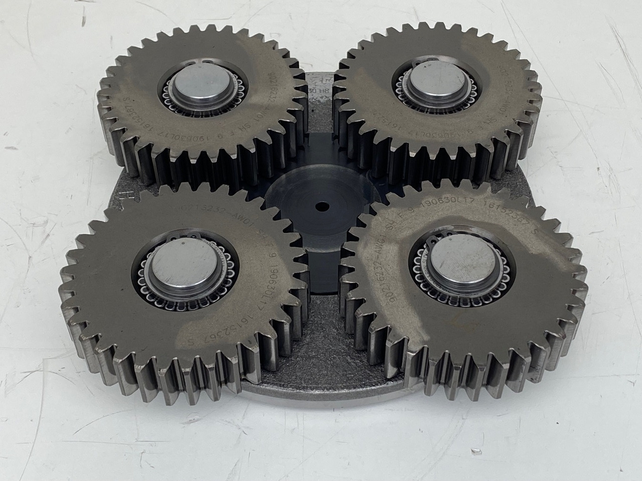 Liebherr Planetenträger ID-Nr.90216230 mit Planetenrad ID-Nr.90216231. R926-1715 - R928-1715 - R930-1716. #PL-PO161# - Motor okretanja za Građevinska mašina: slika 1 Liebherr Planetenträger ID-Nr.90216230 mit Planetenrad ID-Nr.90216231. R926-1715 - R928-1715 - R930-1716. #PL-PO161# - Motor okretanja za Građevinska mašina: slika 1