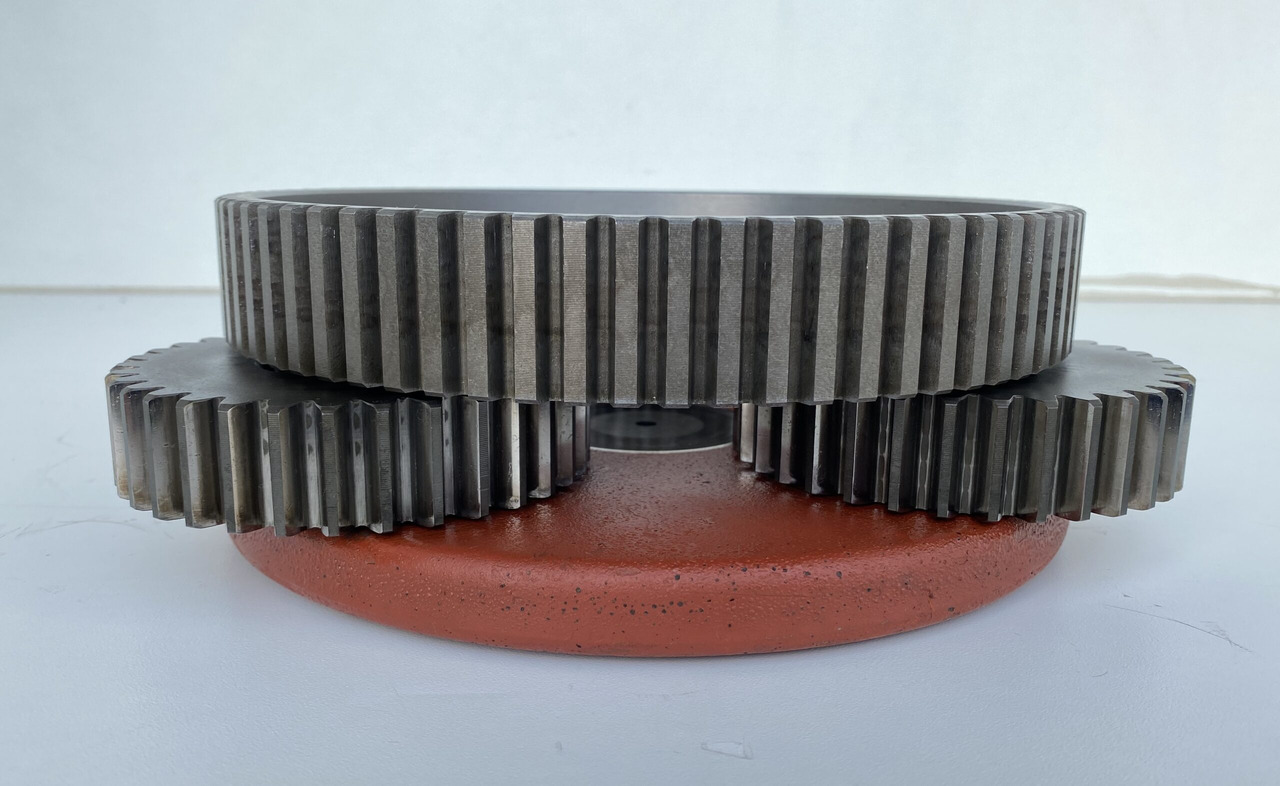 Liebherr Planetenträger ID-Nr.944171103 mit Planetenräder ID-Nr.944110603 - ID-Nr.90201469 mit Lamellenträger ID-Nr.944112103. A900C-LI,A944B-LI,E942,LOS942,LOS944,P942,P944,R942,R944,R944B. #1555# - Motor okretanja za Građevinska mašina: slika 5 Liebherr Planetenträger ID-Nr.944171103 mit Planetenräder ID-Nr.944110603 - ID-Nr.90201469 mit Lamellenträger ID-Nr.944112103. A900C-LI,A944B-LI,E942,LOS942,LOS944,P942,P944,R942,R944,R944B. #1555# - Motor okretanja za Građevinska mašina: slika 5