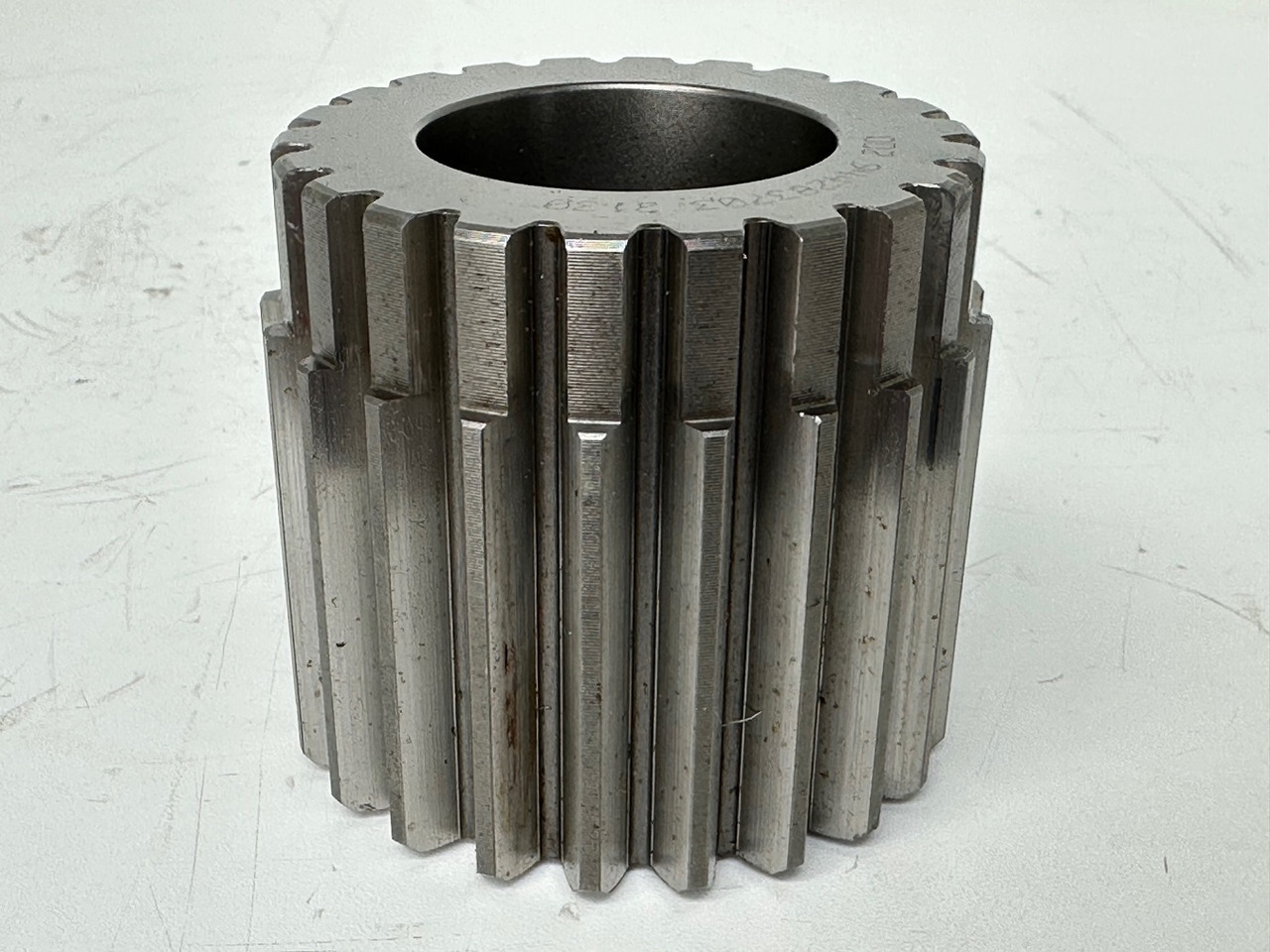 Liebherr Sonnenrad ID-Nr.9442837. FAT350 - FAT350P022 - FAT350P032 - FAT350P059 - FAT350P062 - FAT350P068 - FAT350P079. LH22, LOS103, ER912, LOS914, LOS924 COMP, R313, R317, R900, R902, R904, R912, - Menjač za Bager guseničar: slika 2 Liebherr Sonnenrad ID-Nr.9442837. FAT350 - FAT350P022 - FAT350P032 - FAT350P059 - FAT350P062 - FAT350P068 - FAT350P079. LH22, LOS103, ER912, LOS914, LOS924 COMP, R313, R317, R900, R902, R904, R912, - Menjač za Bager guseničar: slika 2