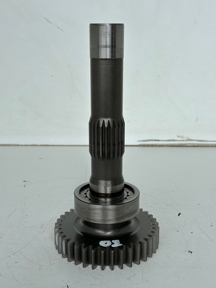 Liebherr Triebwelle ID-Nr.10117140 mit Zylinderrollenlager ID-Nr.7080150 - ID-Nr.7380070. A914, A922, A924, A928, LH30, LH35, P914, P924, R906, R914, R916, R924, R924 COMP. #101171470.01# - Hidraulična pumpa za Građevinska mašina: slika 1 Liebherr Triebwelle ID-Nr.10117140 mit Zylinderrollenlager ID-Nr.7080150 - ID-Nr.7380070. A914, A922, A924, A928, LH30, LH35, P914, P924, R906, R914, R916, R924, R924 COMP. #101171470.01# - Hidraulična pumpa za Građevinska mašina: slika 1