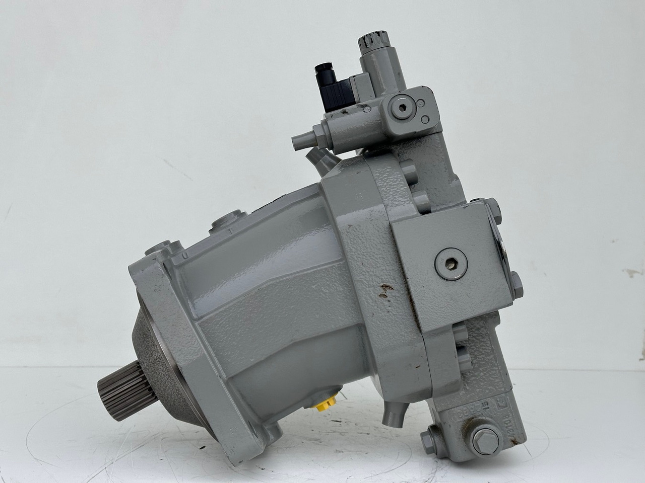 Liebherr Verstellmotor ID-Nr.510240108 - Hydromatik Rexroth Axialkolben-Verstellmotor Typ:A6VM140EP2D/63W-VZB017HB. #24338070# - Hidraulični motor za Kran guseničar: slika 5 Liebherr Verstellmotor ID-Nr.510240108 - Hydromatik Rexroth Axialkolben-Verstellmotor Typ:A6VM140EP2D/63W-VZB017HB. #24338070# - Hidraulični motor za Kran guseničar: slika 5
