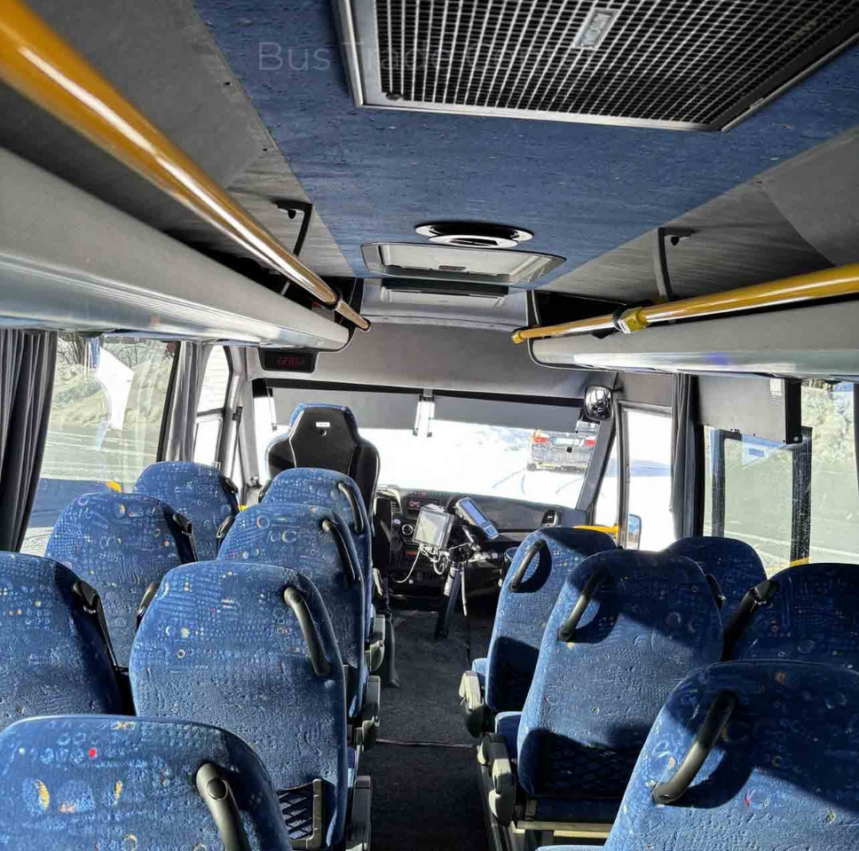 IVECO Daily 70C17 - Minibus, Putnički kombi: slika 5 IVECO Daily 70C17 - Minibus, Putnički kombi: slika 5