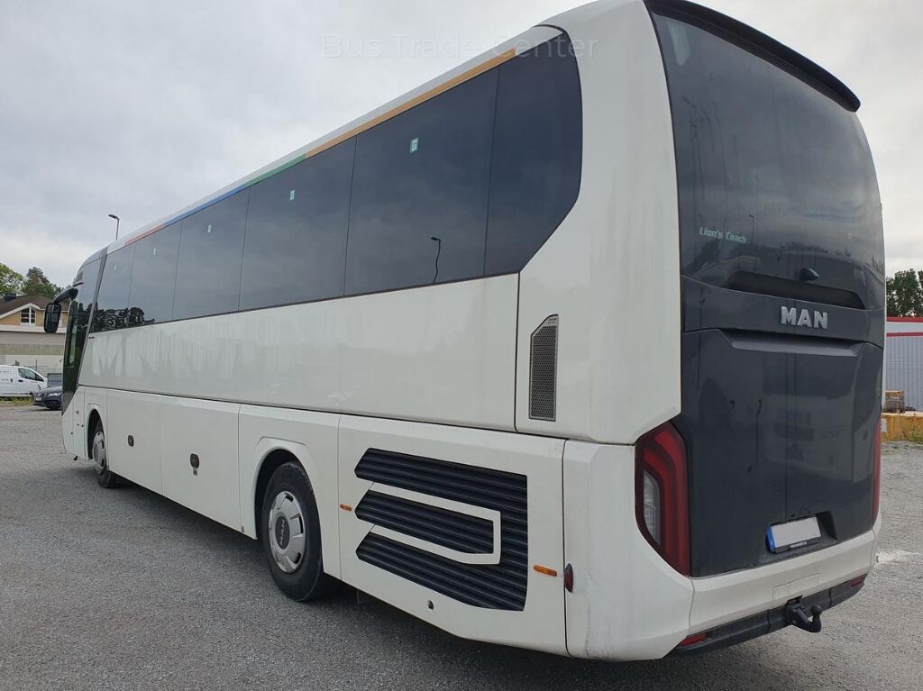 MAN Lion´s Coach R07 RHC474 - Turistički autobus: slika 3 MAN Lion´s Coach R07 RHC474 - Turistički autobus: slika 3