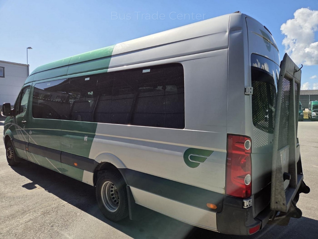 VOLKSWAGEN Crafter 50 LR // 3 units with lift - Minibus, Putnički kombi: slika 3 VOLKSWAGEN Crafter 50 LR // 3 units with lift - Minibus, Putnički kombi: slika 3