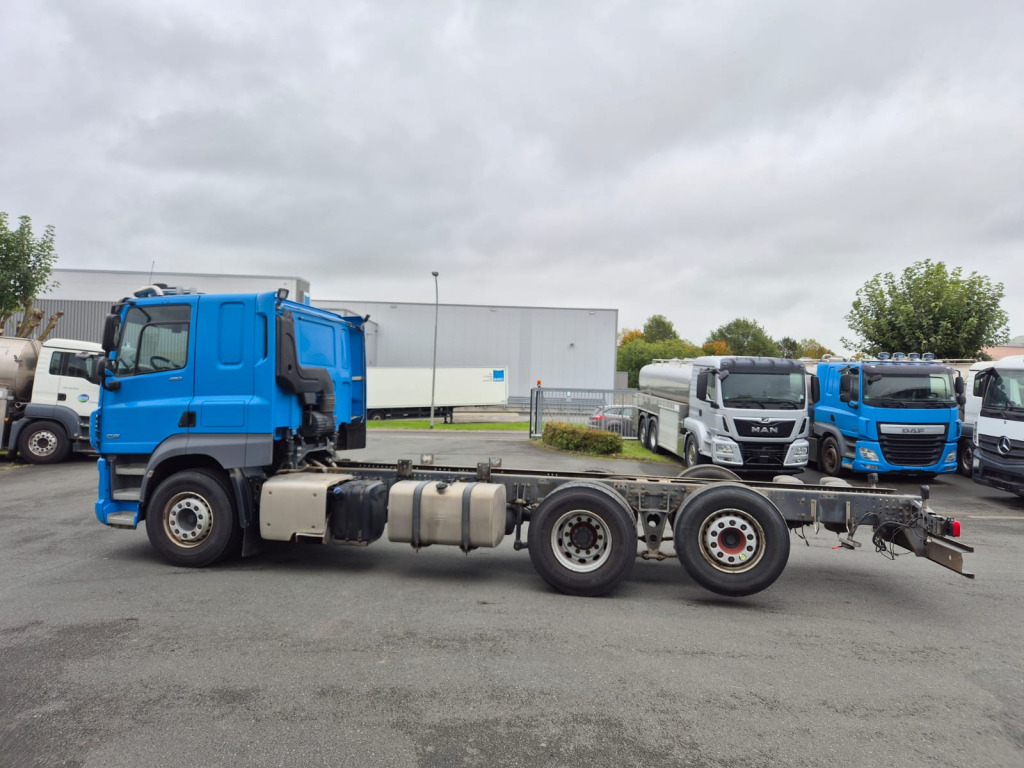 DAF CF 480 6x2 (Nr. 6097) - Kamion sa golom šasijom i zatvorenom kabinom: slika 4 DAF CF 480 6x2 (Nr. 6097) - Kamion sa golom šasijom i zatvorenom kabinom: slika 4