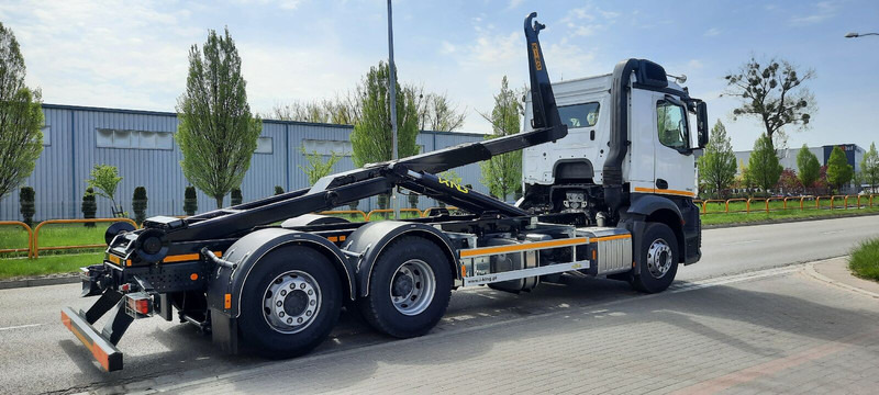Mercedes-Benz Actros 2542 KING HZ-20R - Kamion sa hidrauličnom kukom: slika 3 Mercedes-Benz Actros 2542 KING HZ-20R - Kamion sa hidrauličnom kukom: slika 3