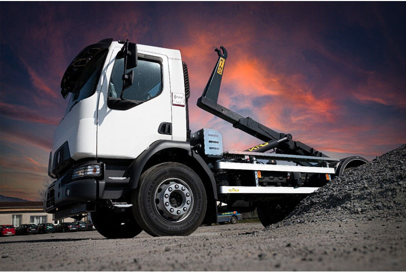 Renault D 18 HIGH P - Kamion sa hidrauličnom kukom: slika 1 Renault D 18 HIGH P - Kamion sa hidrauličnom kukom: slika 1