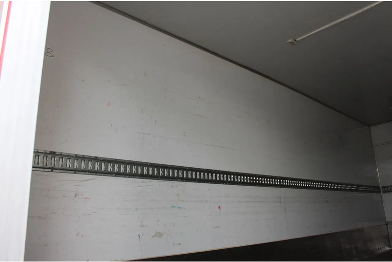 Hladnjača Mercedes-Benz Atego 1318 * MANUAL * CARRIER SUPRA 550: slika 19